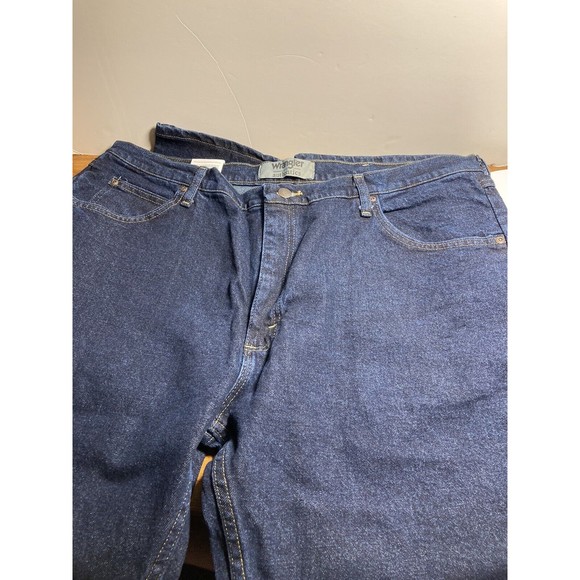 Wrangler Authentics Men's ZM100MF Regular Fit Flex Jeans Size 40x28 NWT - Picture 4 of 4